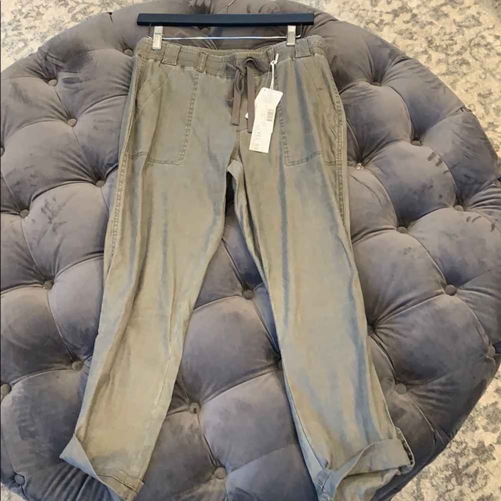 Linen trousers